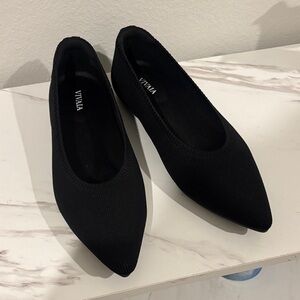 VIVAIA Women's Elegant Black Ballet Flats